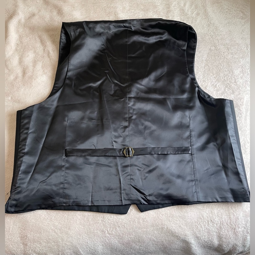 men's vest - Picture 2 of 4